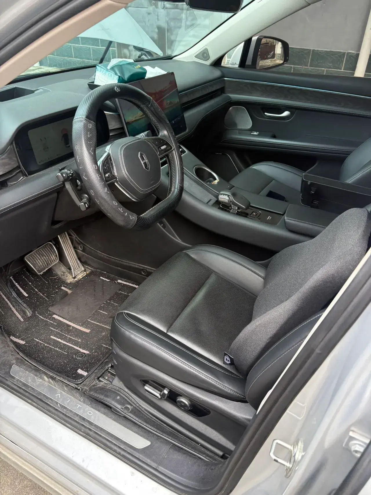 2022 AITO AITO thumbnail 2