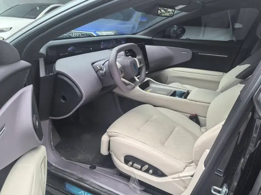 2025 AVATR 12 thumbnail 3