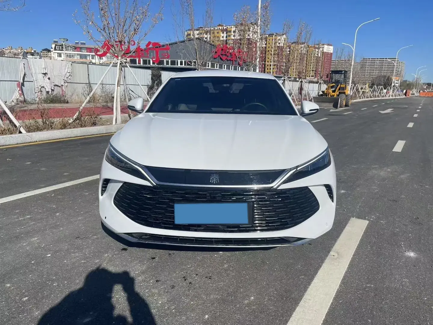 2024 BYD QINL thumbnail 3