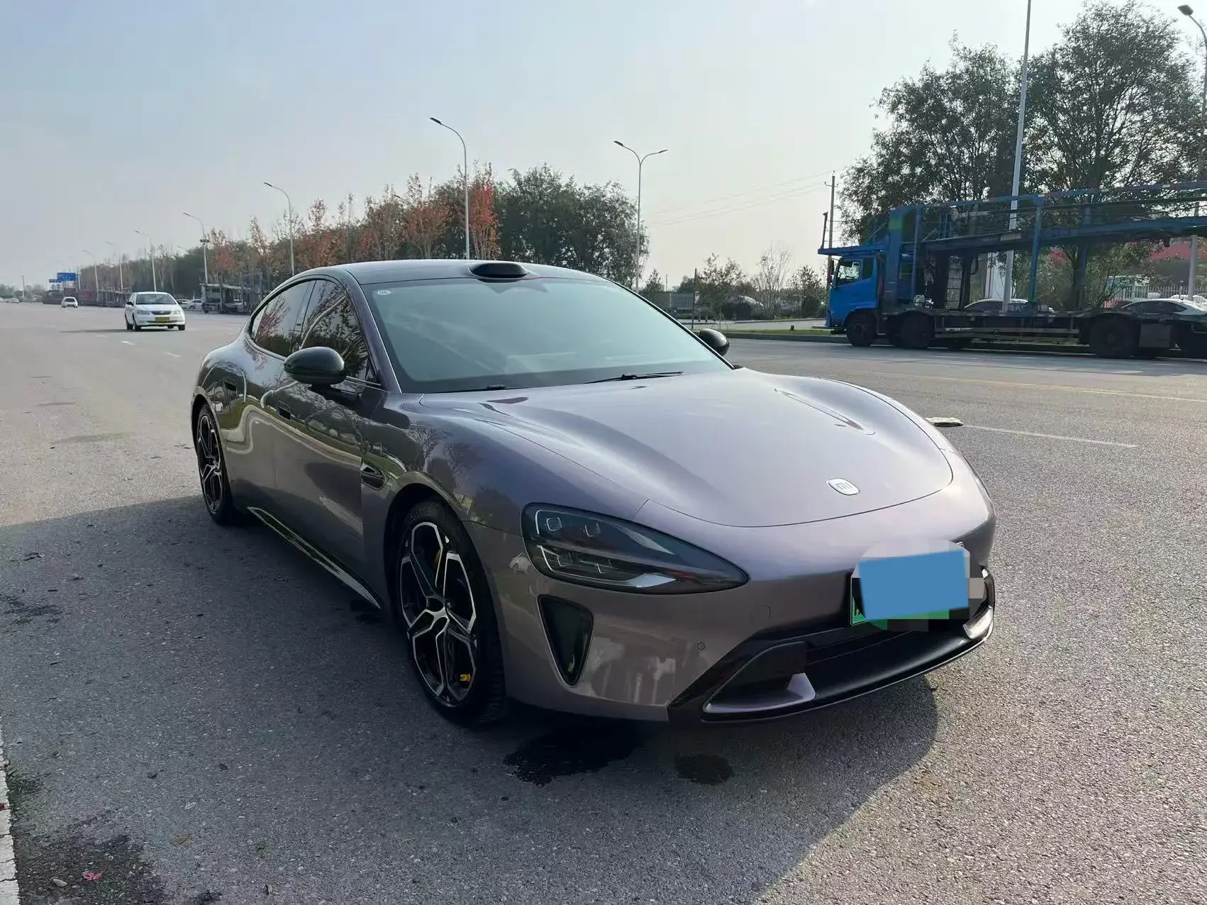 2024 MI SU7 thumbnail 3