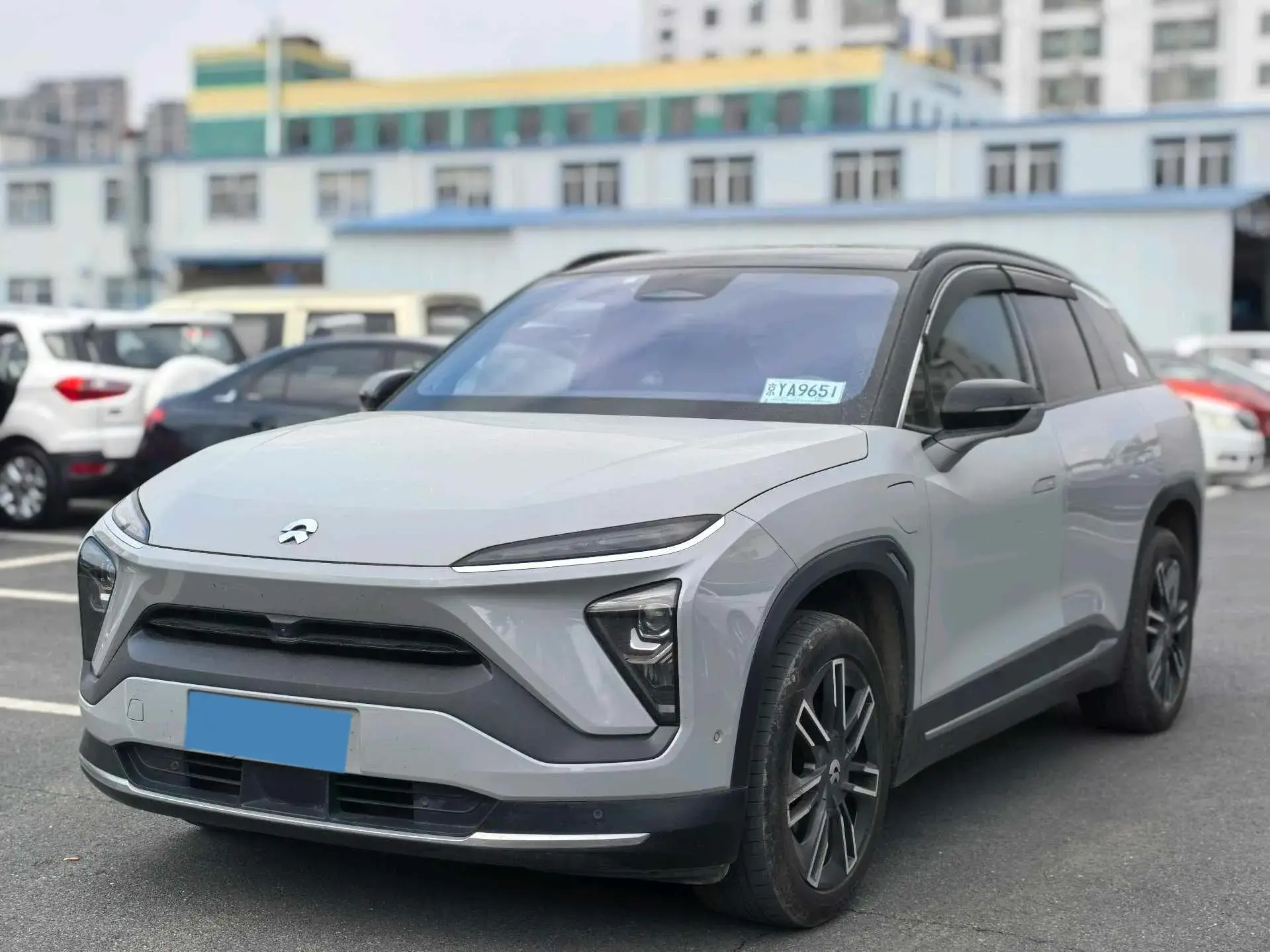 2020 NIO ES6 view 1