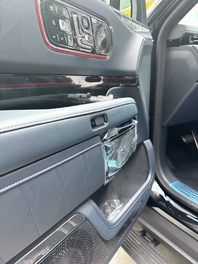 2025 Zeekr 9X 2.0T 279HP L4 1DHT PHEV,autocango,china used car exporter,china ev exporter,chinese used car exporter,chinese used ev exporter