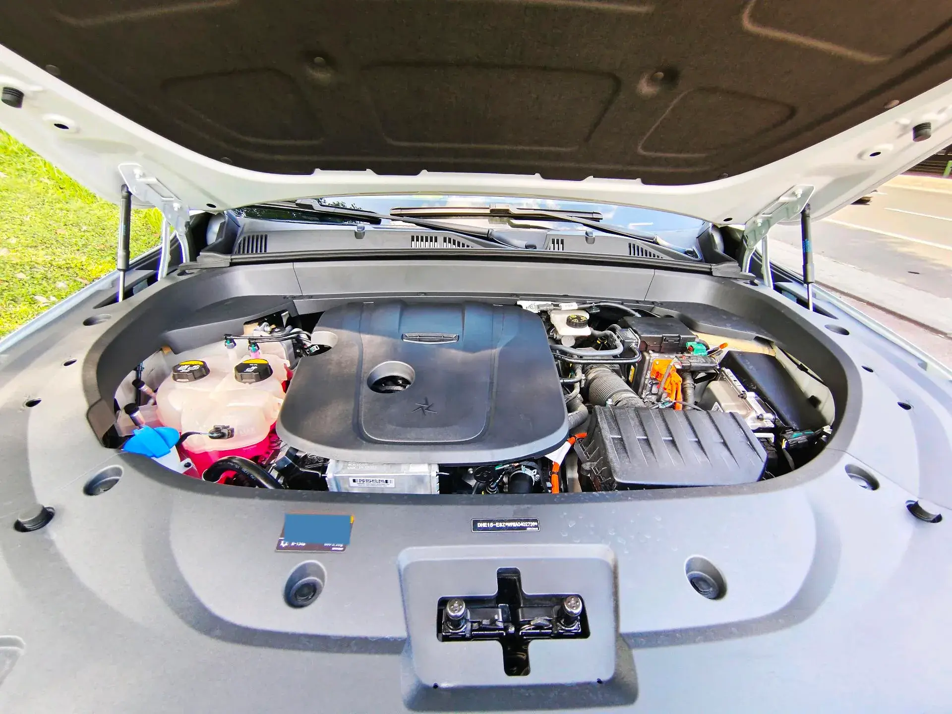 2022 GEELY MONJARO thumbnail 3