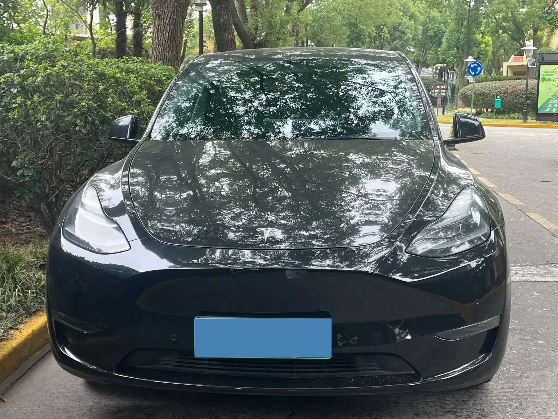 2021 TESLA MODEL thumbnail 3