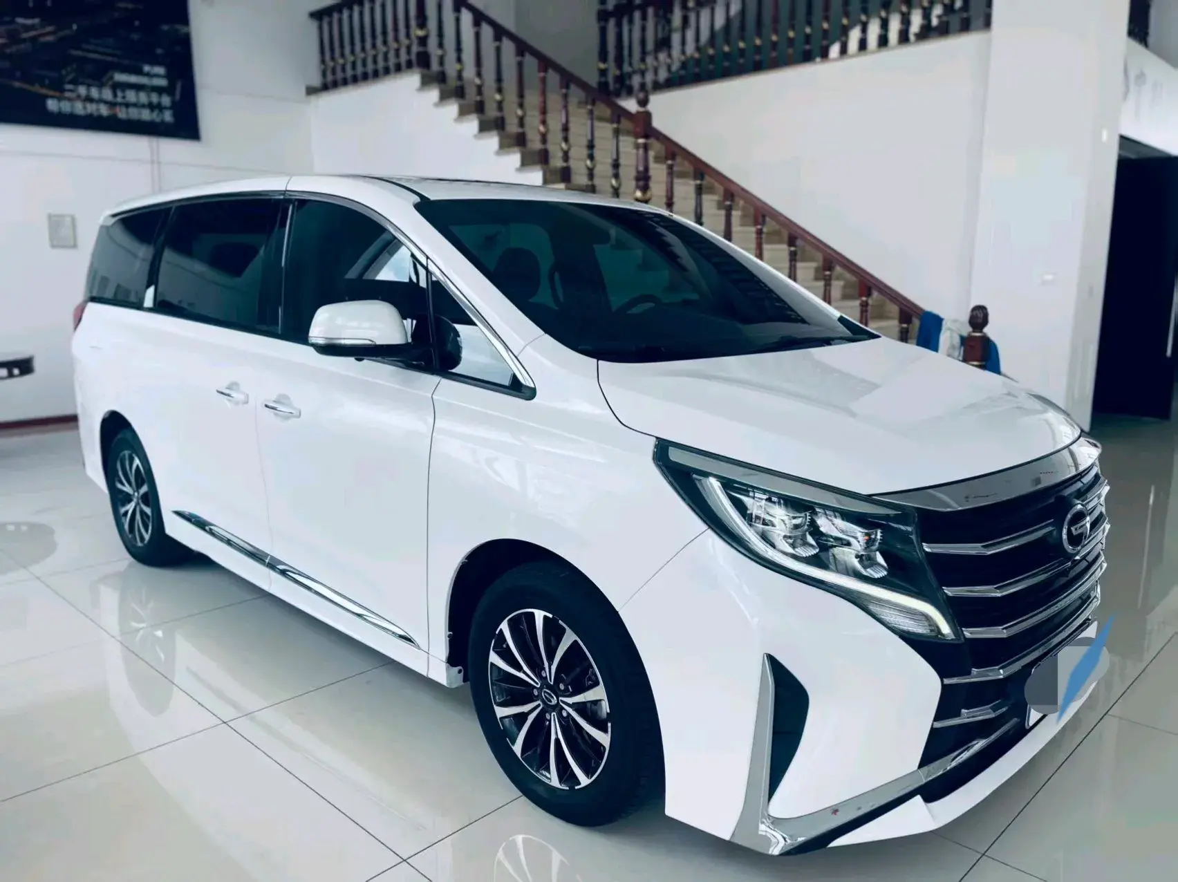 2021 GAC TRUMPCHI thumbnail 3