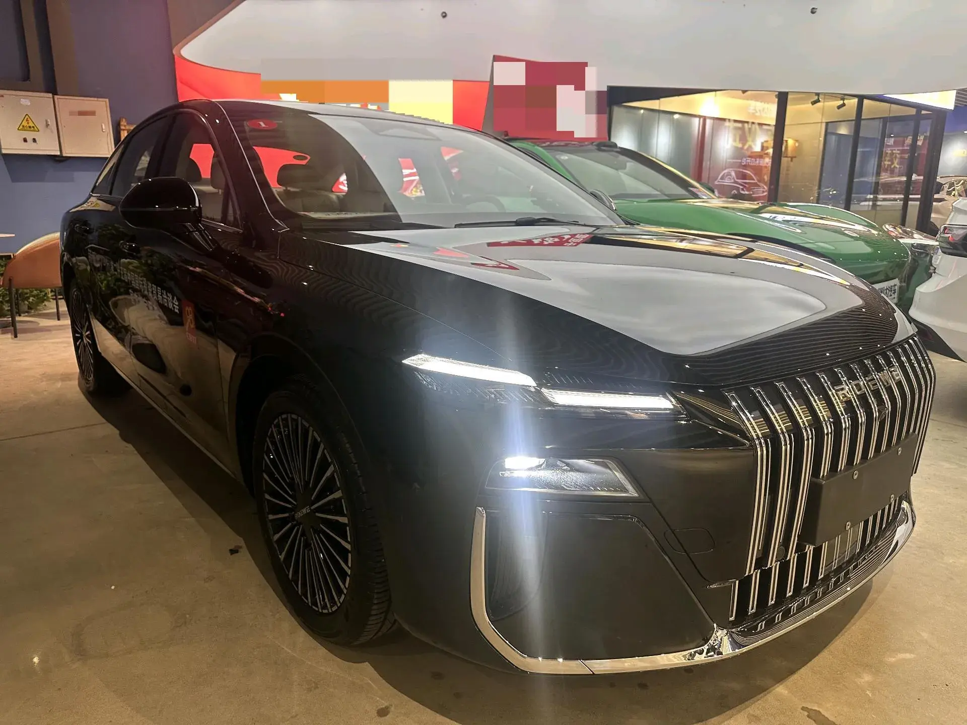 2025 ROEWE D7 thumbnail 3