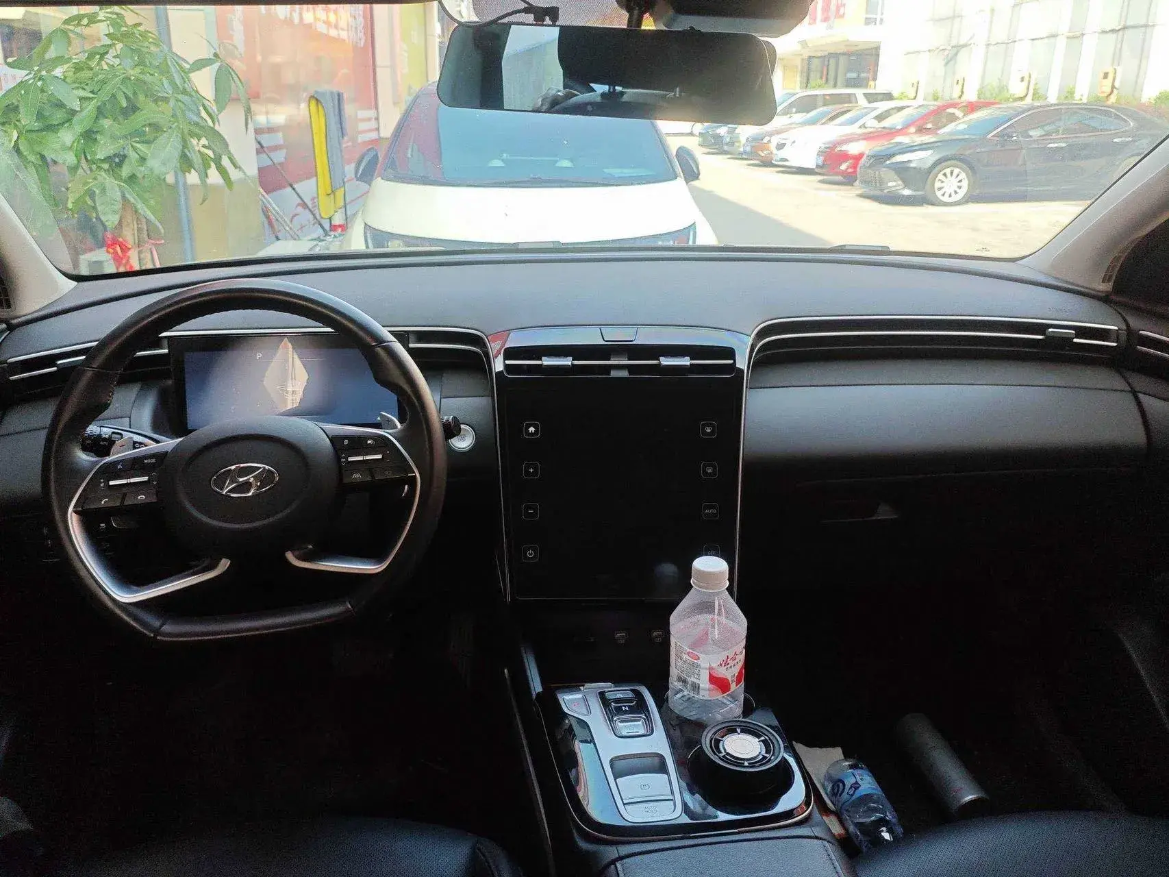 2021 HYUNDAI TUCSON thumbnail 4