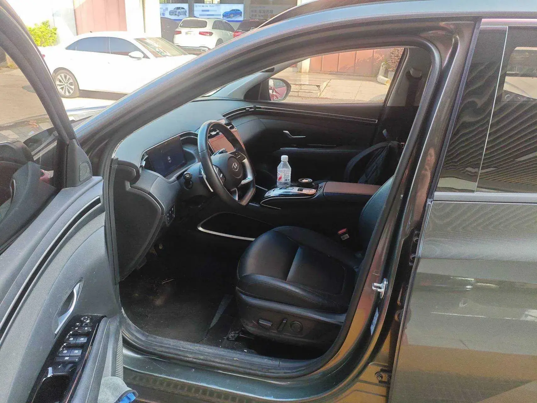 2021 HYUNDAI TUCSON thumbnail 2