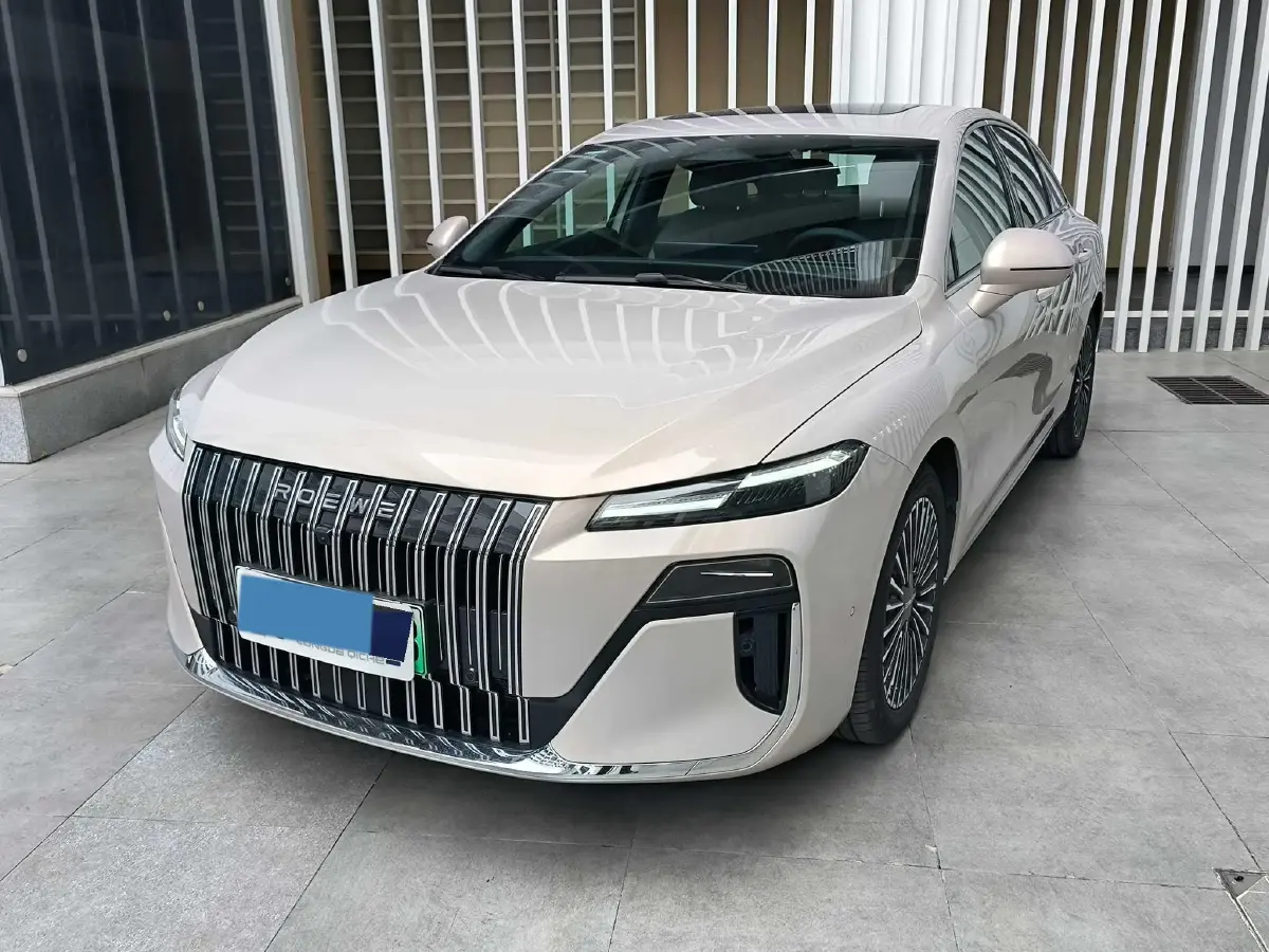 2025 Roewe M7 DMH 1.5L 112HP L4 1DHT PHEV