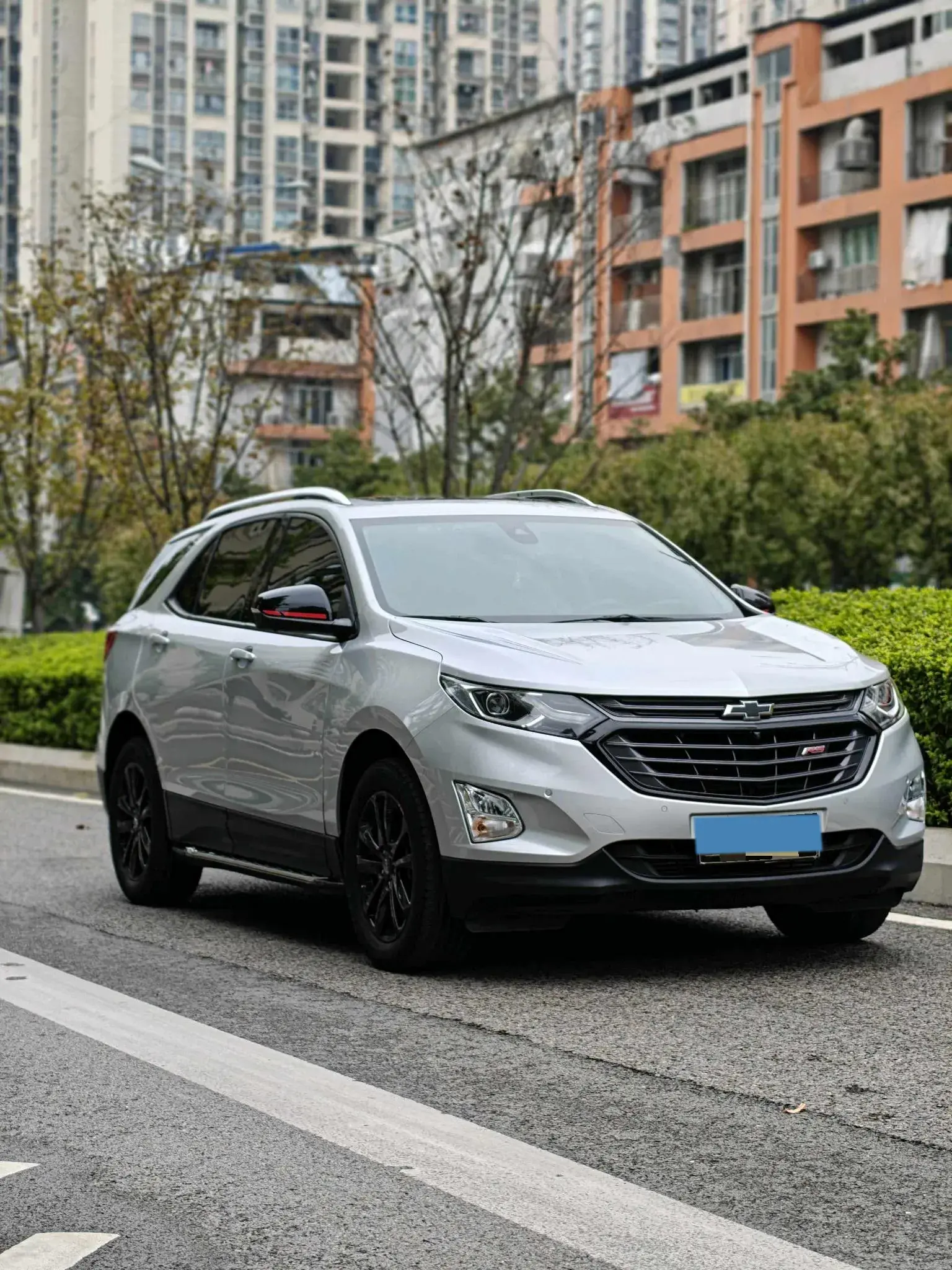 2019 CHEVROLET EQUINOX thumbnail 3