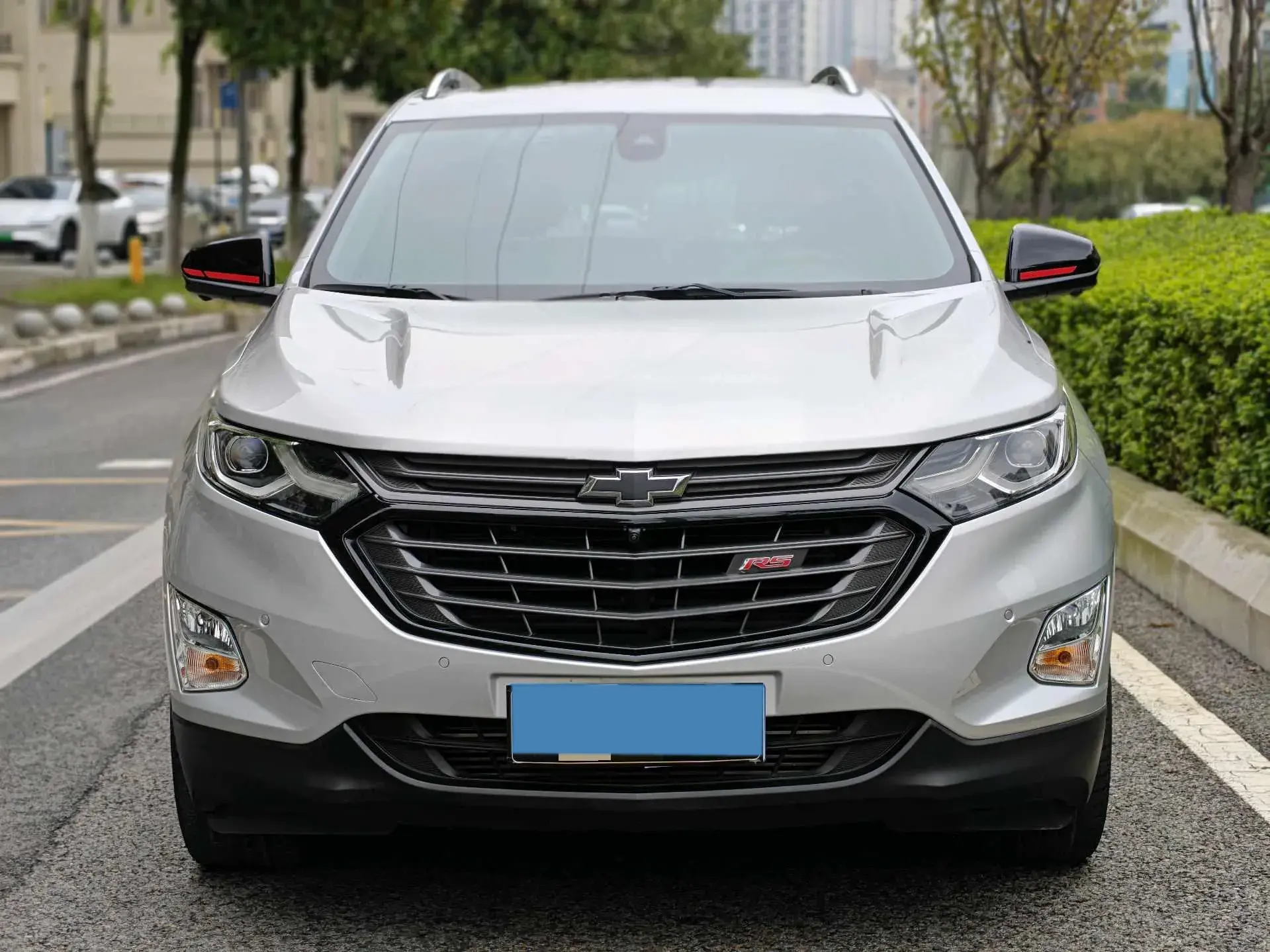 2019 CHEVROLET EQUINOX thumbnail 2