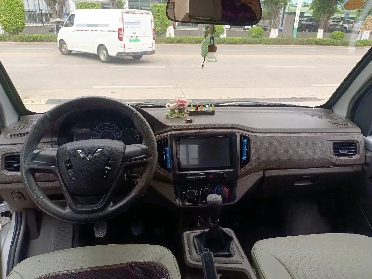 2023 WULING RONGGUANG thumbnail 2