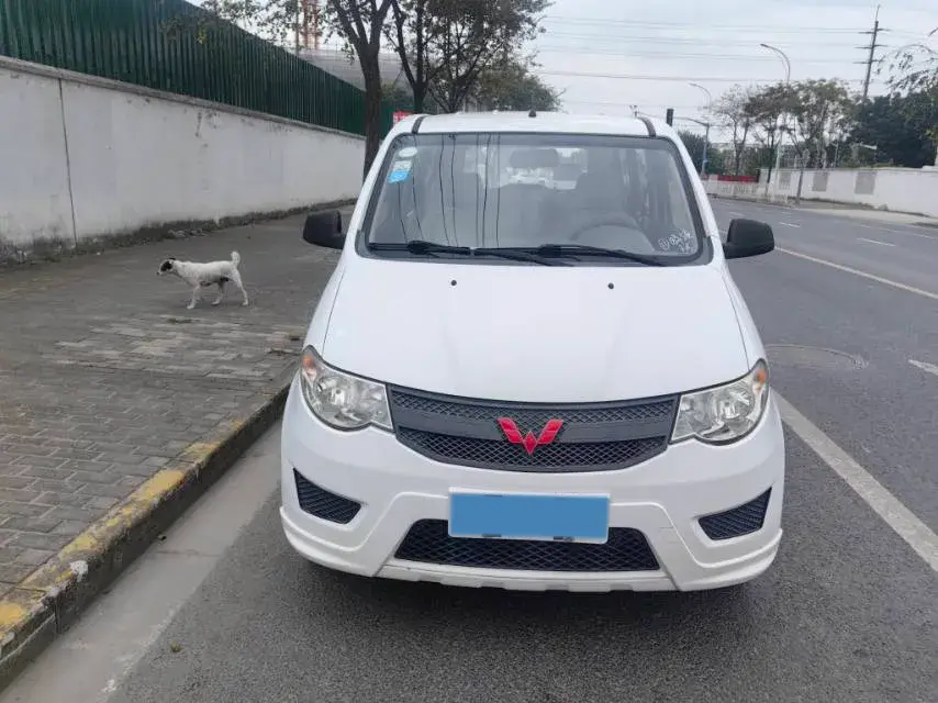 2018 WULING HONGGUANG thumbnail 2