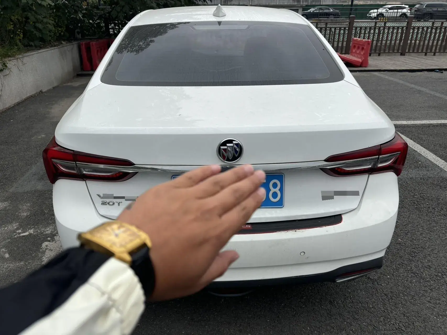 2020 BUICK VERANO thumbnail 3