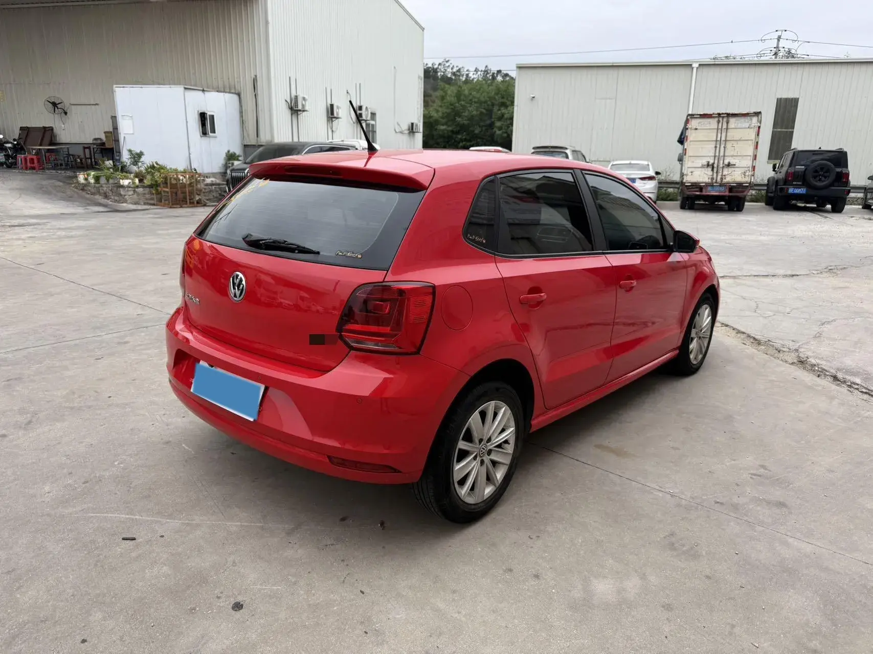 2018 VOLKSWAGEN POLO thumbnail 4