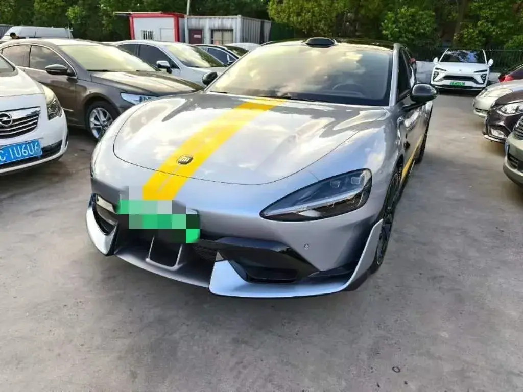 2025 MI SU7 thumbnail 2