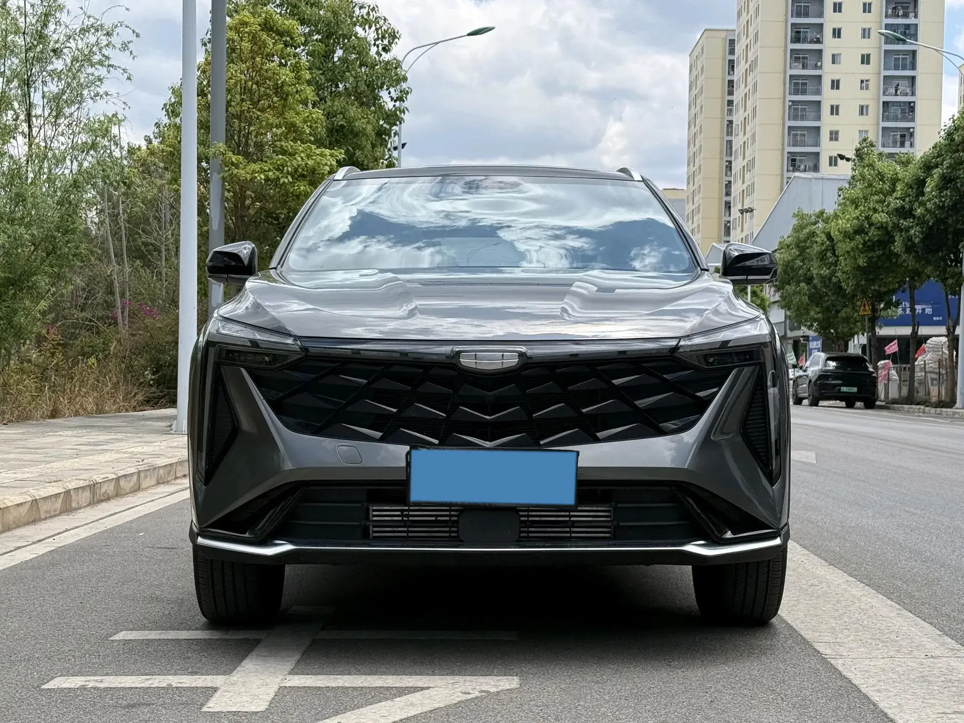 2023 GEELY AZKARRA thumbnail 2