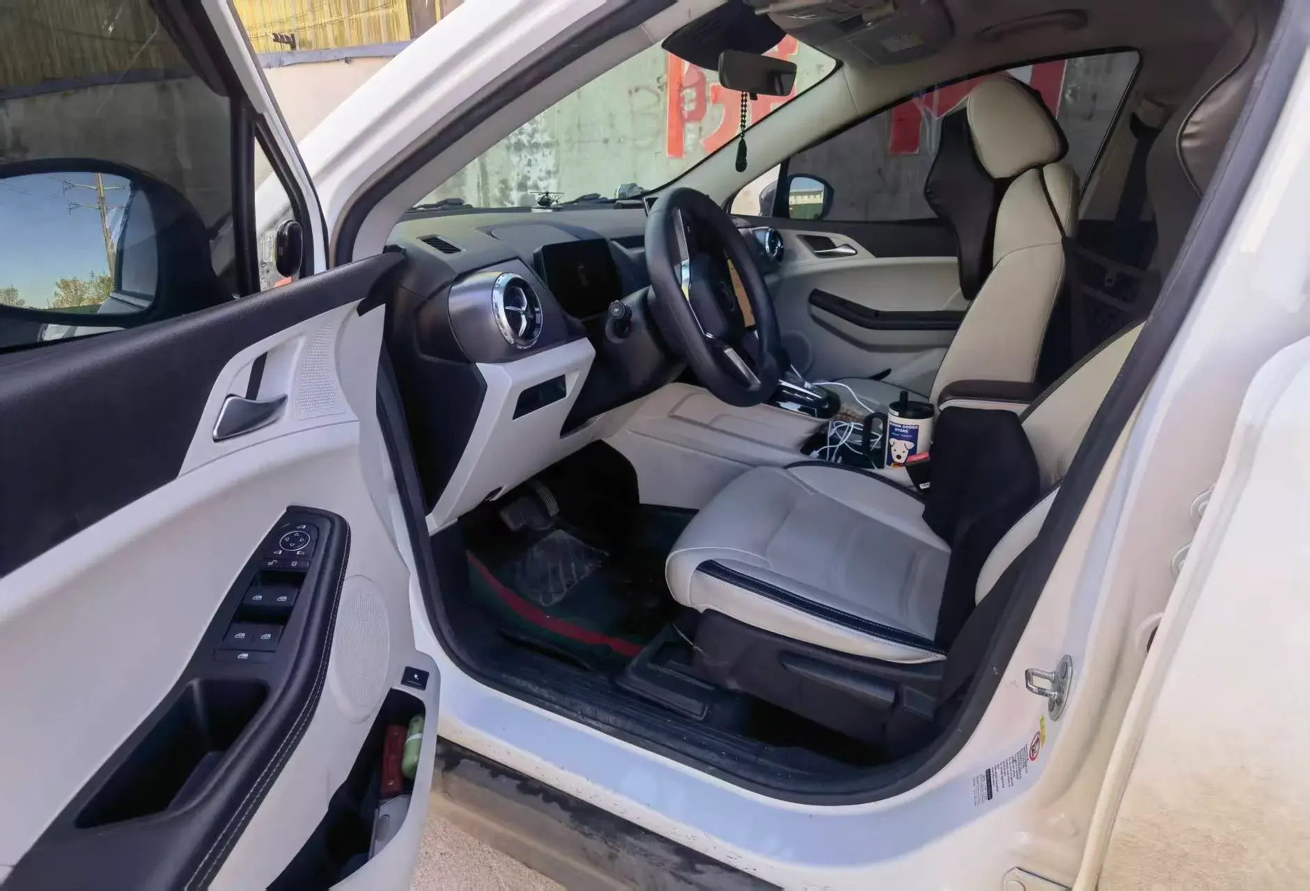 2021 BYD YUAN thumbnail 4