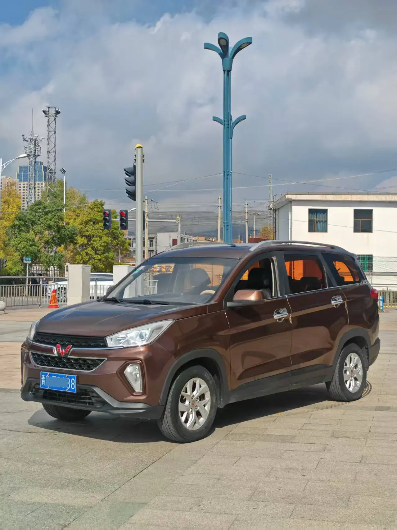 2018 WULING HONGGUANG view 1