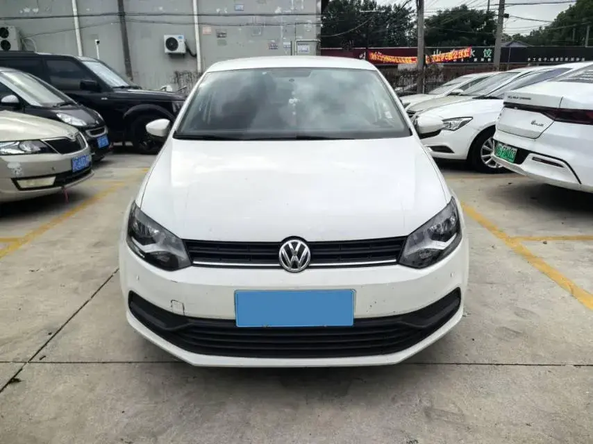 2018 VOLKSWAGEN POLO thumbnail 2