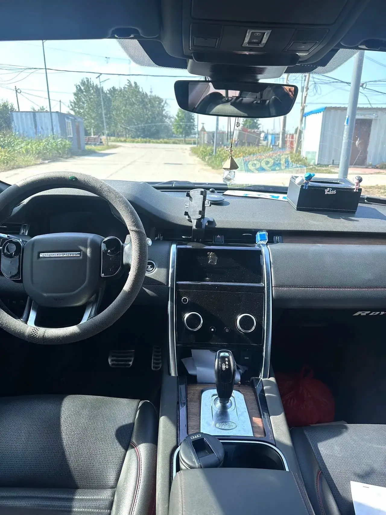 2020 LAND ROVER thumbnail 4