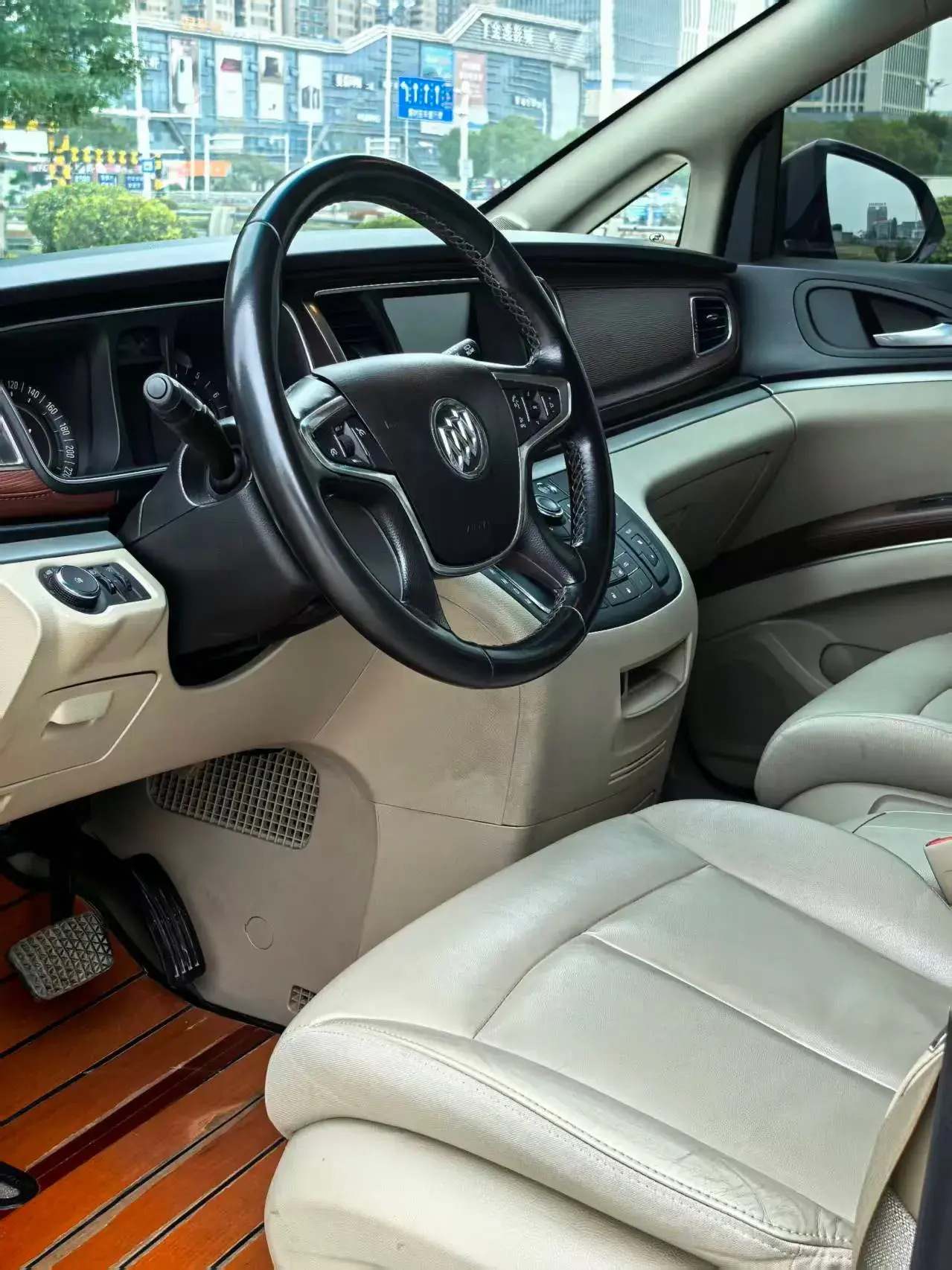 2018 BUICK GL8 thumbnail 4