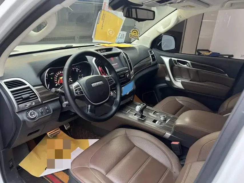 2017 HAVAL H9 thumbnail 4