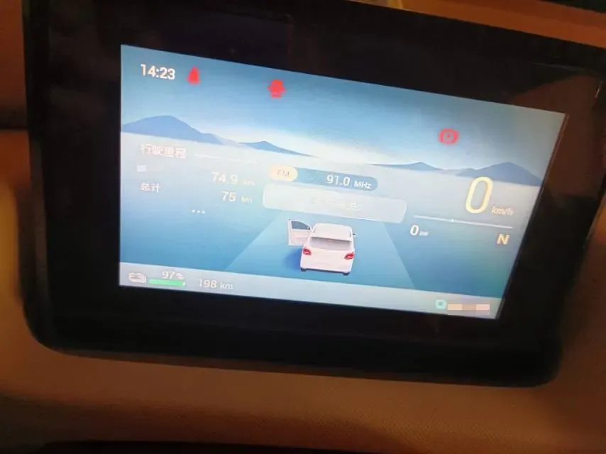 2025 WuLing HongGuang MINI EV BEV 16.2KWH,autocango,china used car exporter,china ev exporter,chinese used car exporter,chinese used ev exporter