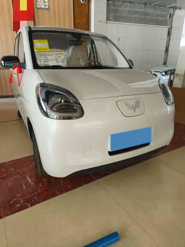 2025 WuLing HongGuang MINI EV BEV 16.2KWH,autocango,china used car exporter,china ev exporter,chinese used car exporter,chinese used ev exporter