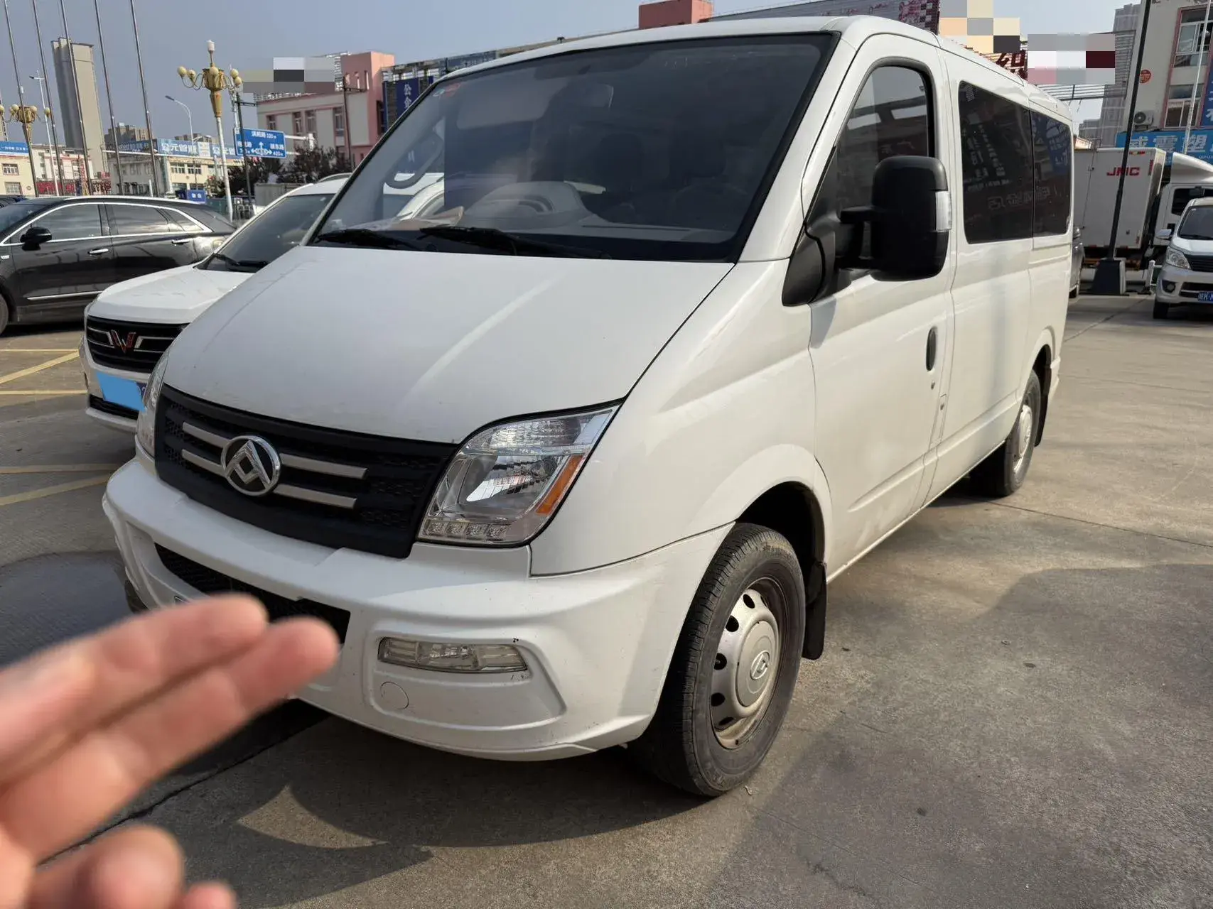 2021 MAXUS XINTU view 1
