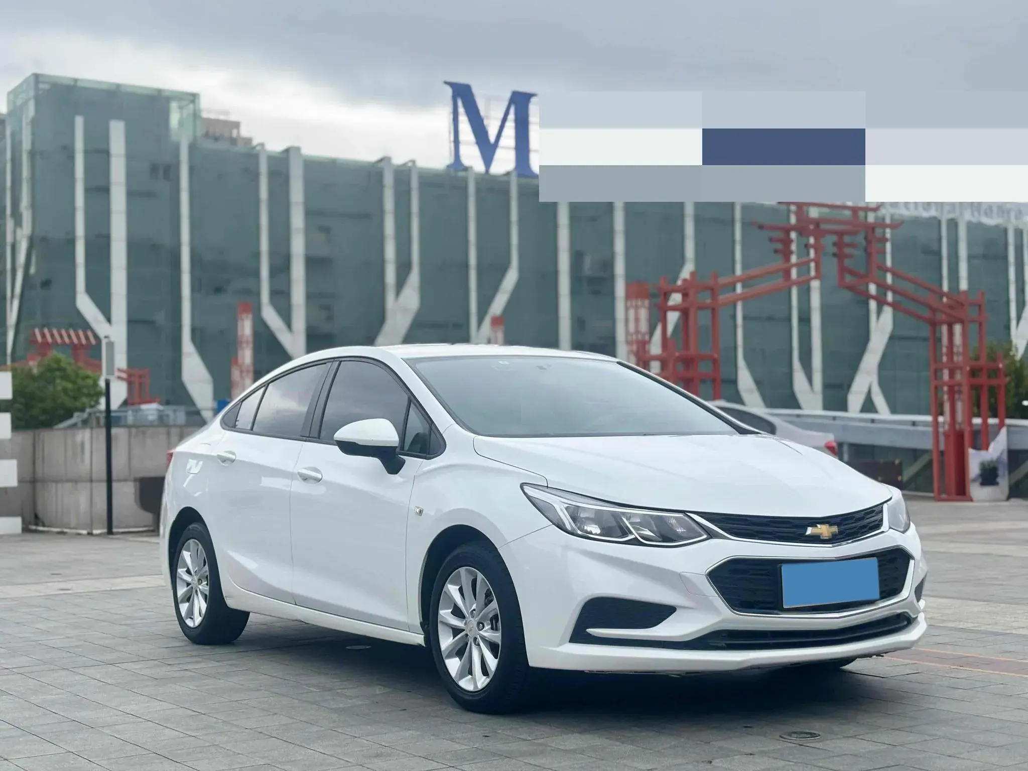 2018 CHEVROLET CRUZE thumbnail 3