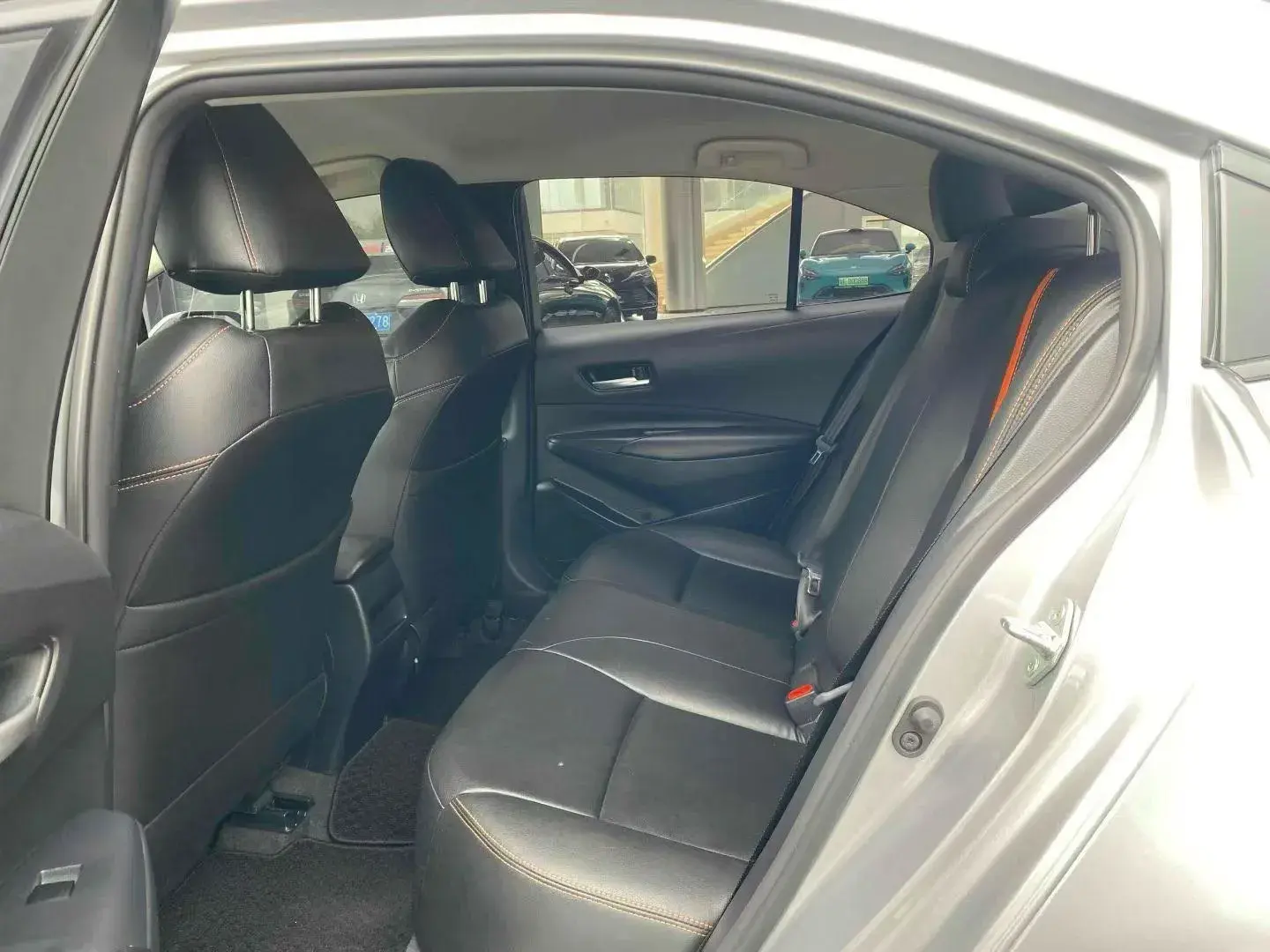 2021 TOYOTA CAMRY thumbnail 4