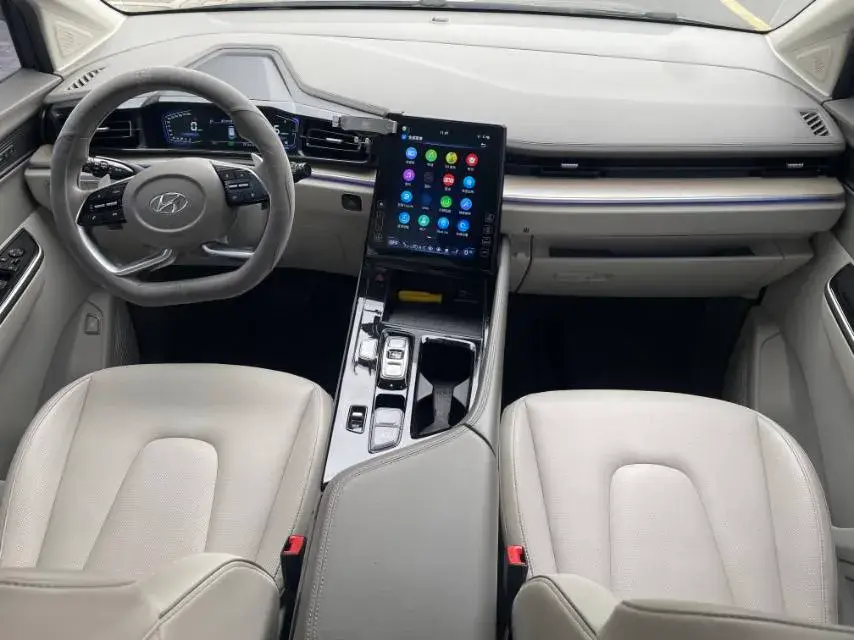 2021 HYUNDAI CUSTO thumbnail 4