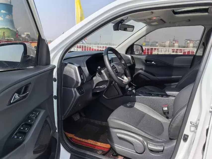 2021 HYUNDAI IX35 thumbnail 4