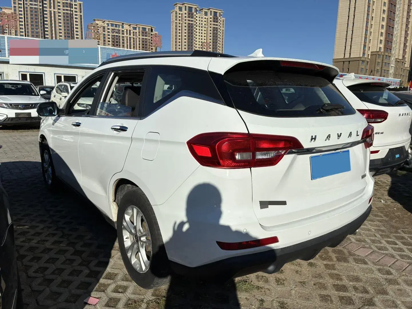 2017 HAVAL M6 thumbnail 3