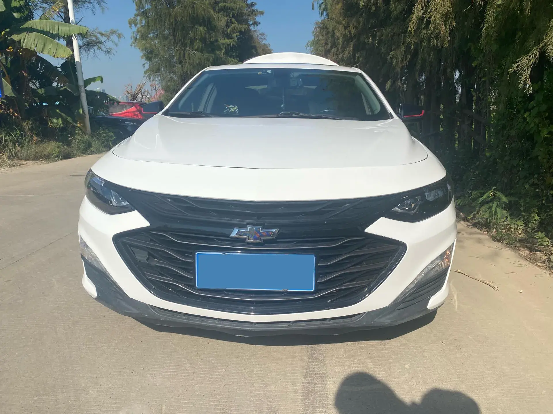 2021 CHEVROLET MALIBU thumbnail 2