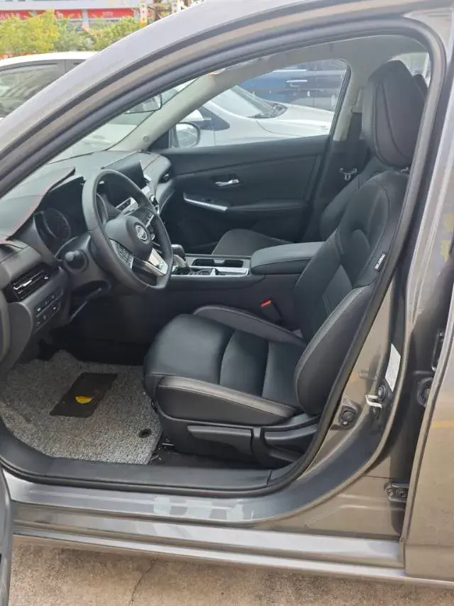 2023 NISSAN SYLPHY thumbnail 2