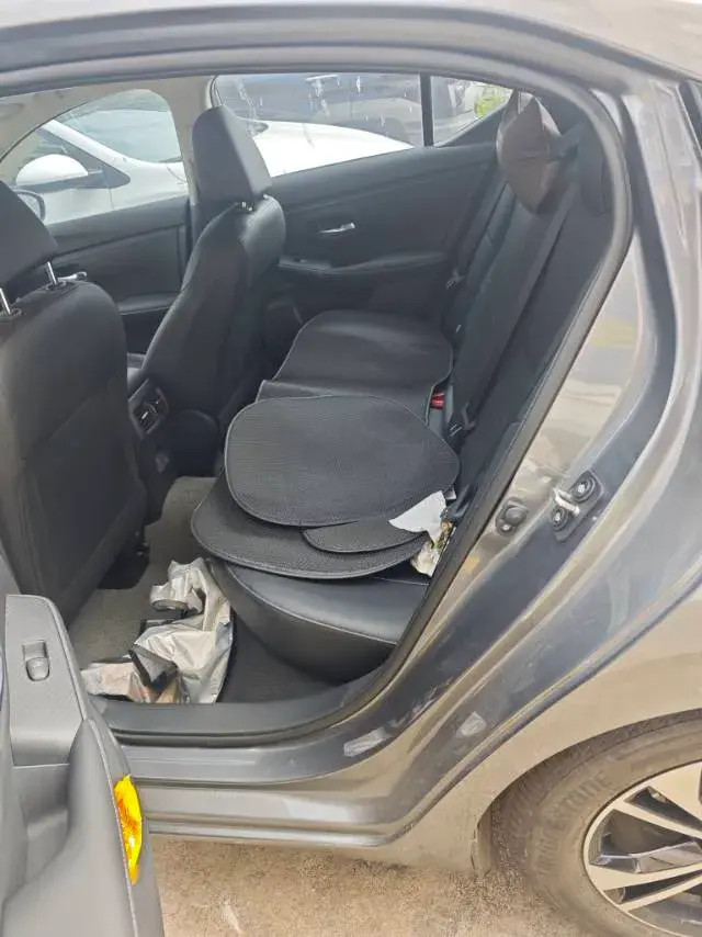 2023 NISSAN SYLPHY thumbnail 3