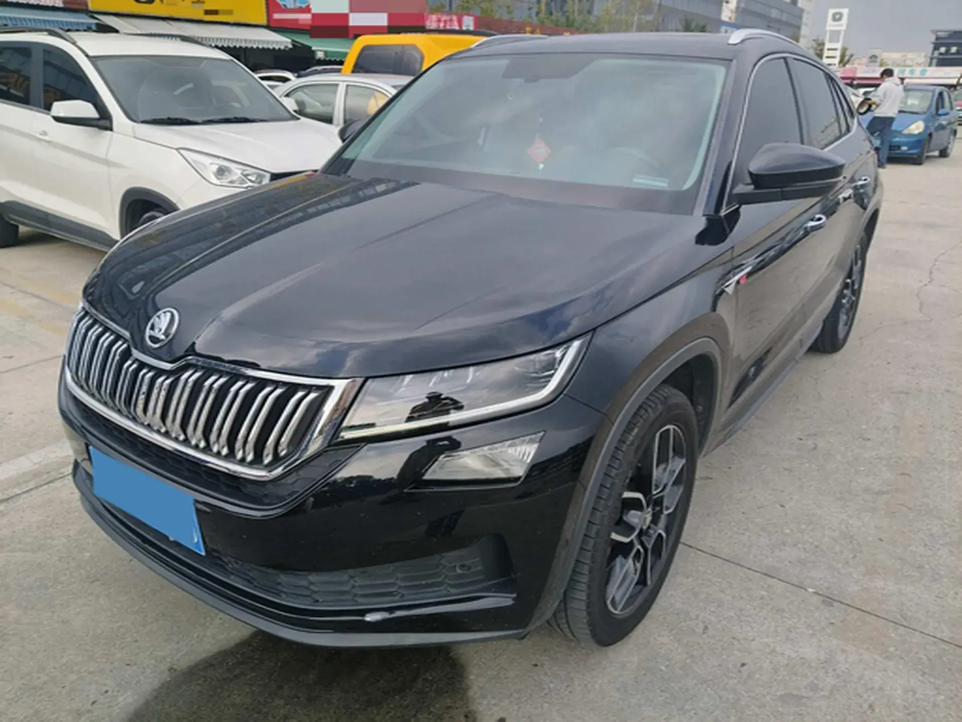 2019 SKODA KODIAK view 1
