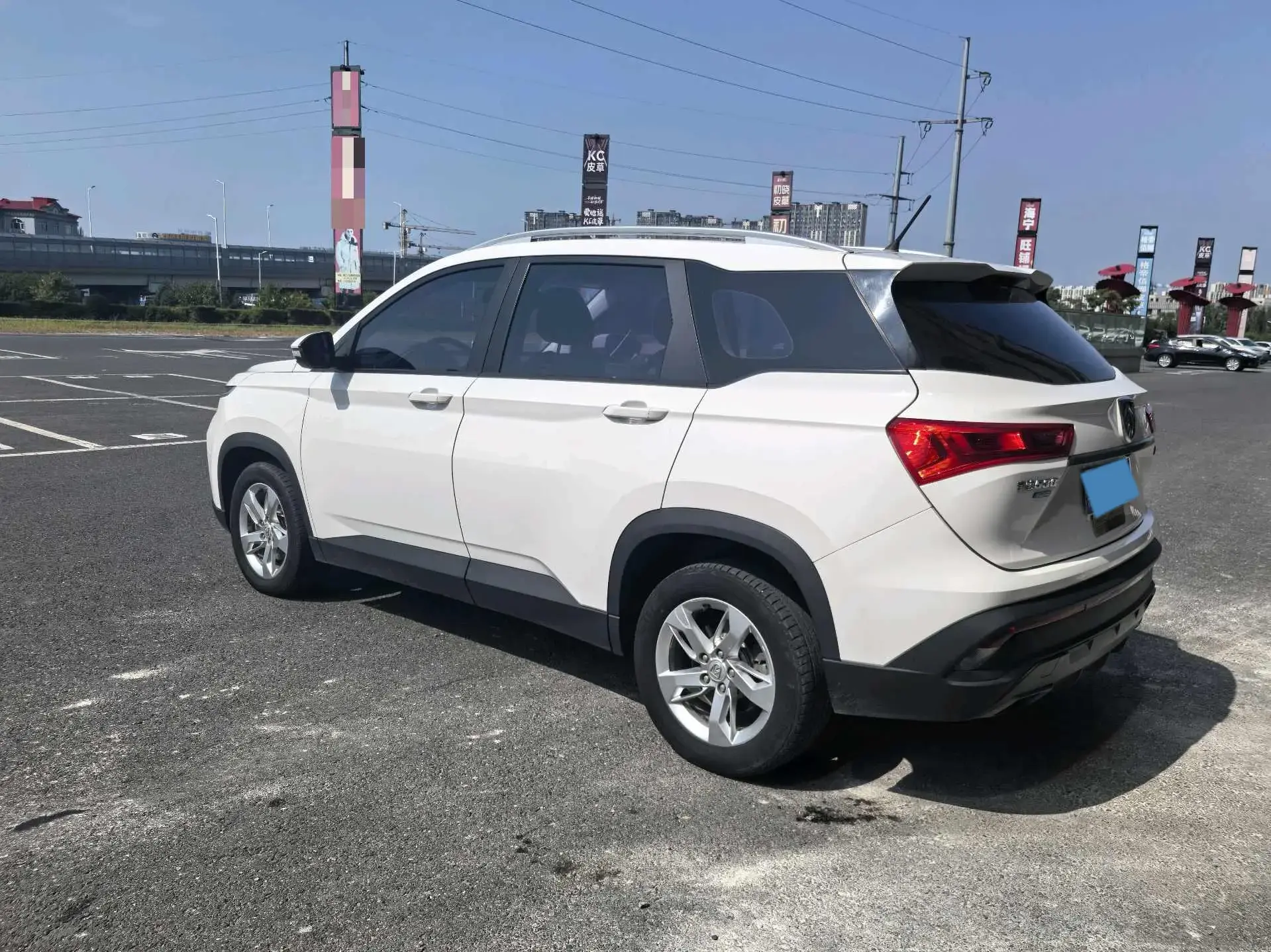 2019 BAOJUN 530 thumbnail 4