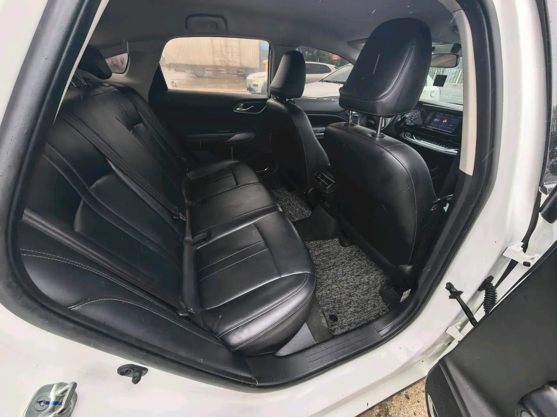 2022 AION S thumbnail 4