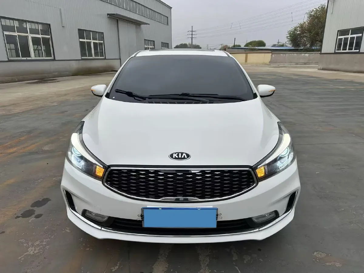 2017 Kia K3 1.6L 128HP L4 6AT,autocango,china used car exporter,china ev exporter,chinese used car exporter,chinese used ev exporter