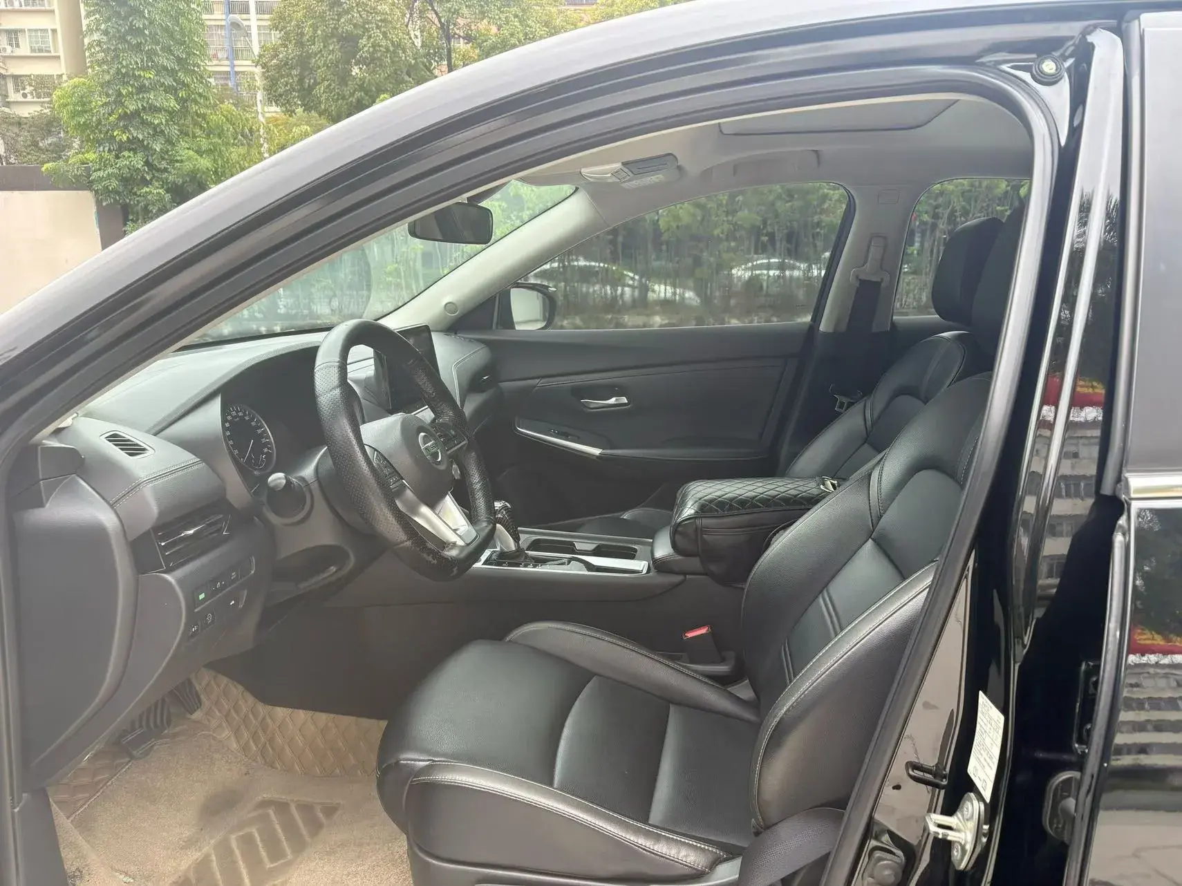 2021 NISSAN SYLPHY thumbnail 4