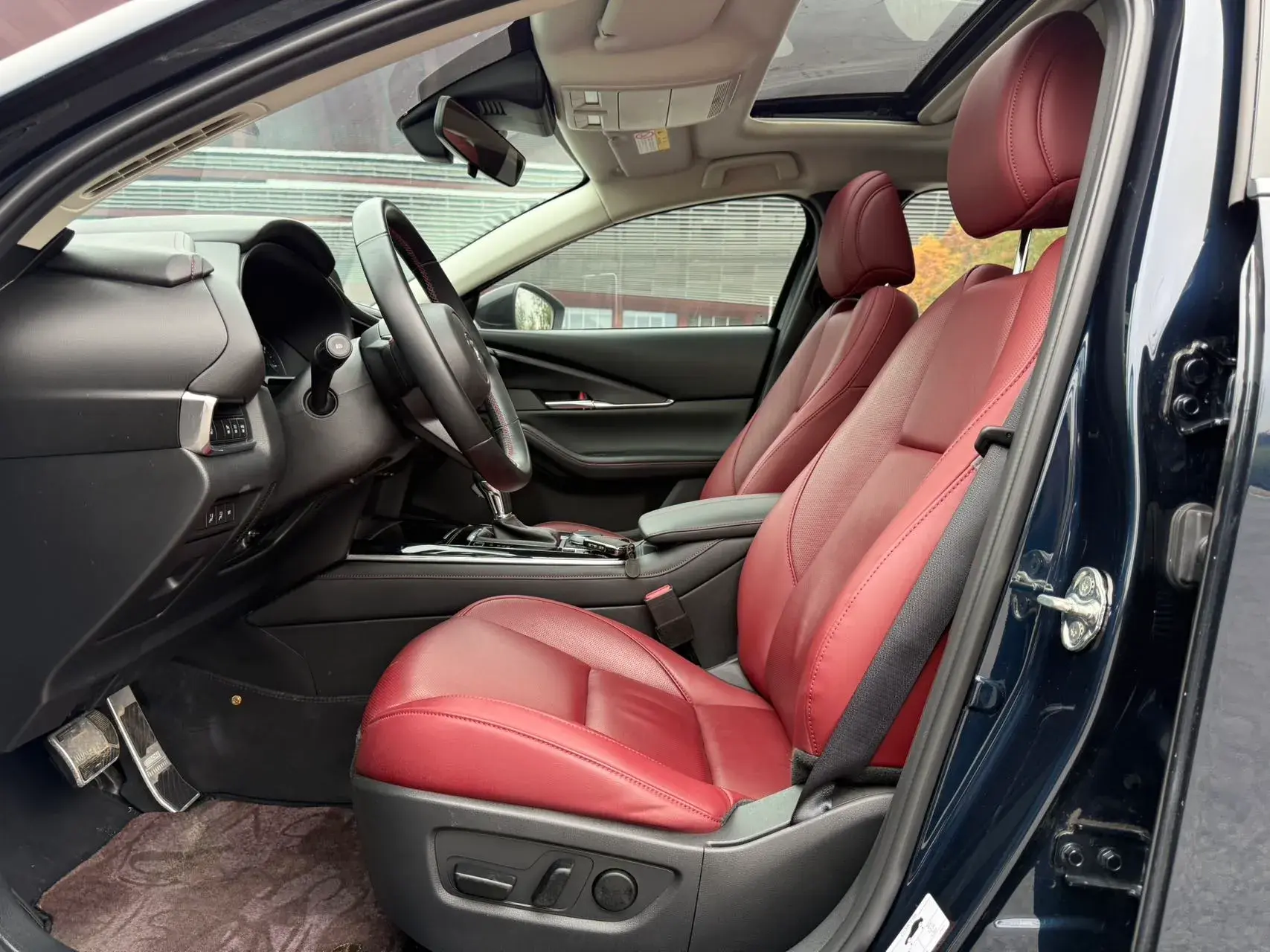 2022 MAZDA CX-30 thumbnail 4