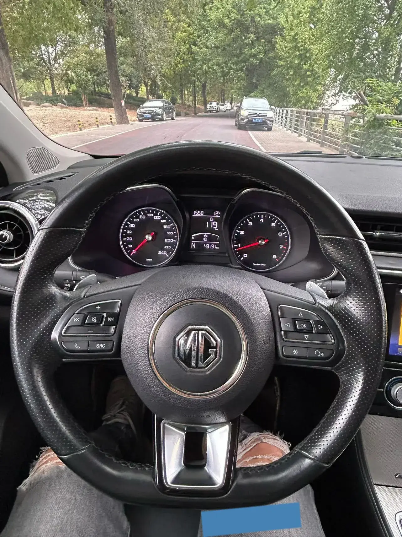 2017 MG MG6 thumbnail 4