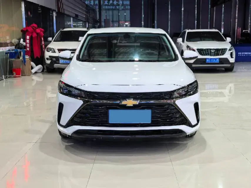 2023 CHEVROLET MONZA thumbnail 2