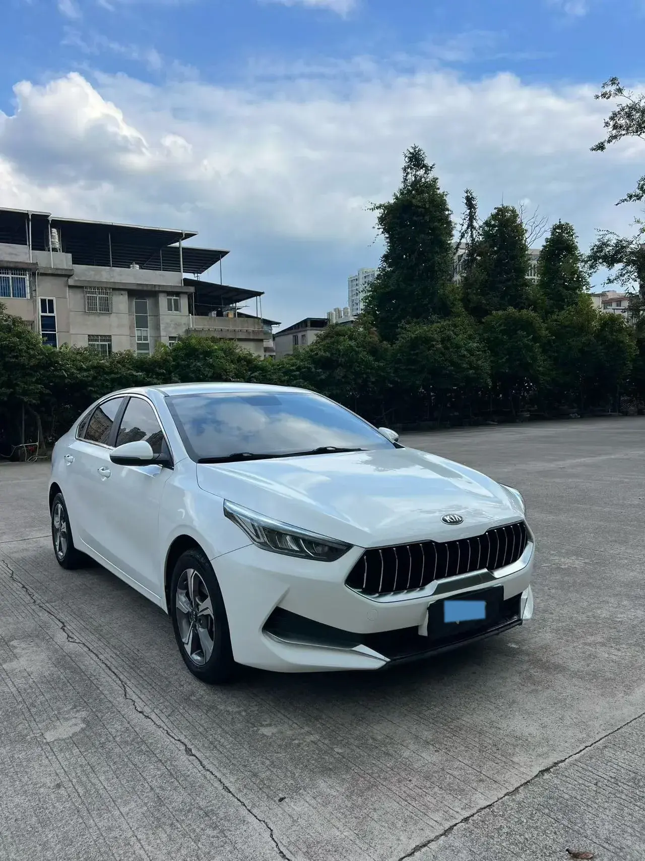 2019 KIA K3 thumbnail 3