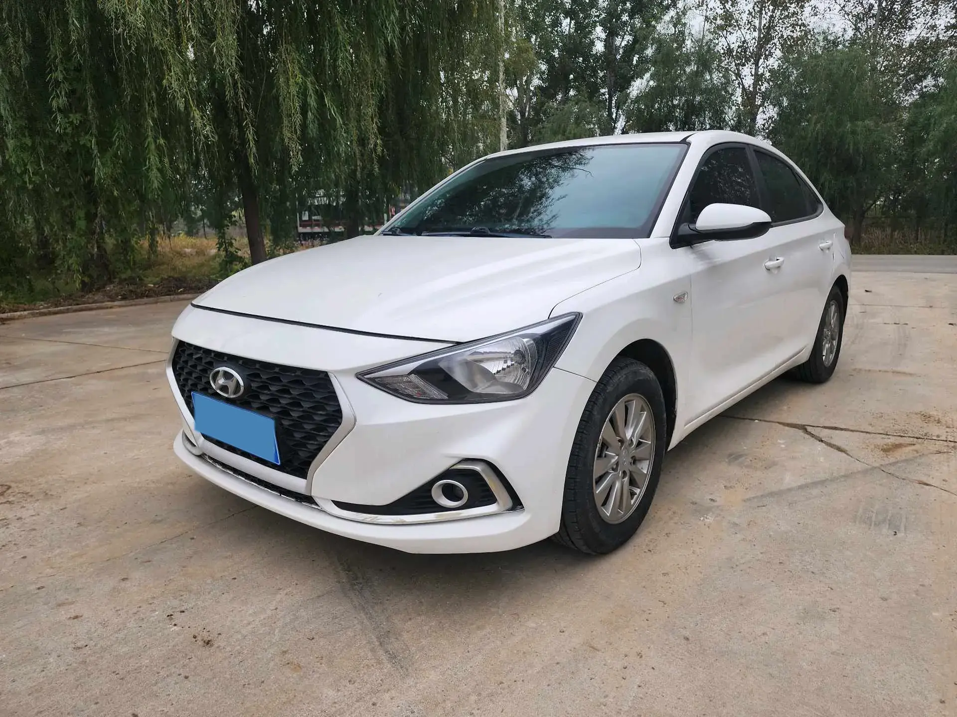 2017 HYUNDAI CELESTA view 1