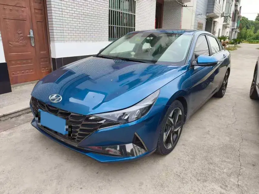 2021 HYUNDAI ELANTRA view 1