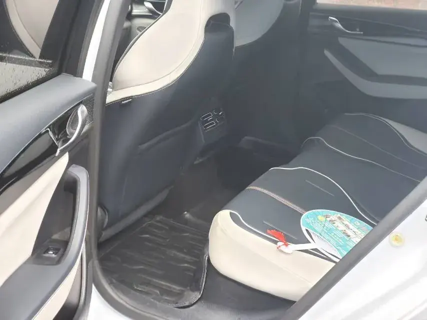 2021 BYD QIN thumbnail 4